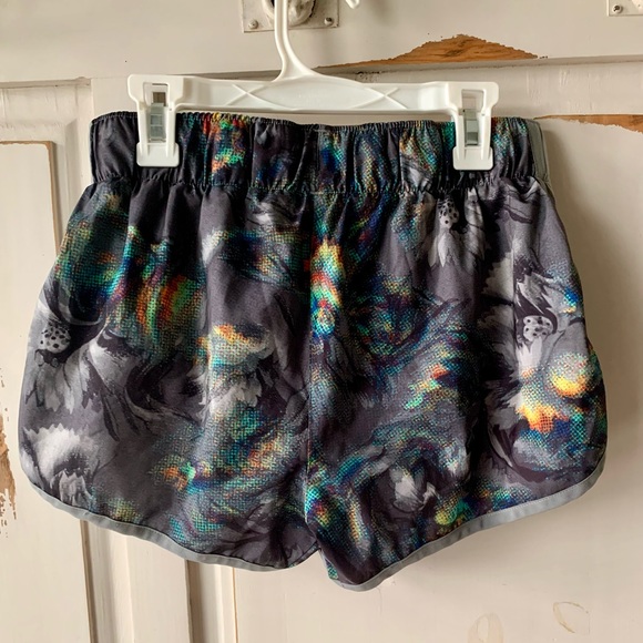 Adidas S3 running shorts lined size small - Picture 2 of 4